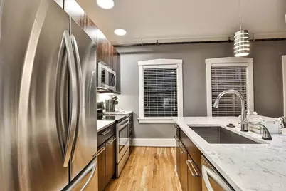 1415 Vine Street #201, Cincinnati, OH 45202 - Photo 11
