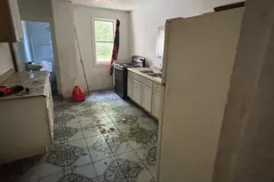 3836 Llewellyn Ave, Cincinnati, OH 45223 - Photo 17