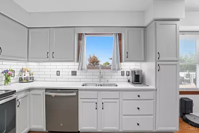 401 Granny Smith Lane, Monroe, OH 45044 - Photo 9