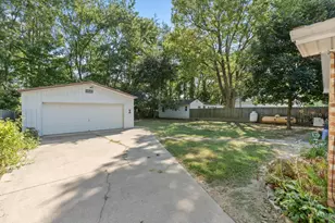 6838 McCoppin Mill Rd, Hillsboro, OH 45133 - Photo 3