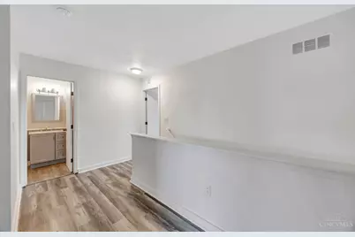 435 Hartford Court, Hamilton Township, OH 45039 - Photo 23