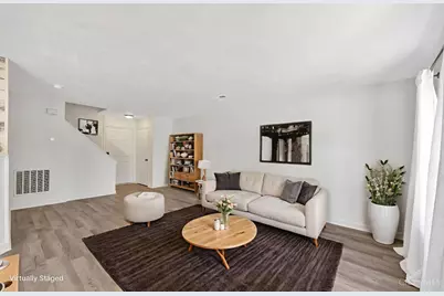 435 Hartford Court, Hamilton Township, OH 45039 - Photo 9