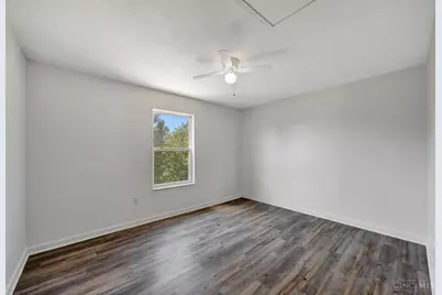 435 Hartford Court, Hamilton Township, OH 45039 - Photo 31