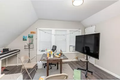 2320 Maplewood Avenue, Cincinnati, OH 45219 - Photo 19