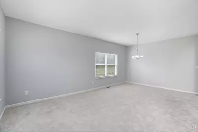 792 Oak Forest Drive, Hamilton Township, OH 45152 - Photo 9