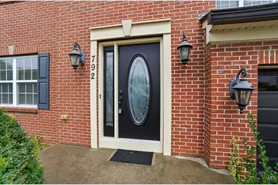 792 Oak Forest Drive, Hamilton Township, OH 45152 - Photo 5