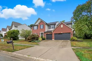 792 Oak Forest Dr, Hamilton Township, OH 45152 - Photo 3