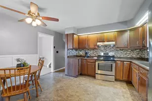 5628 Bordeaux Way, Fairfield, OH 45014 - Photo 13