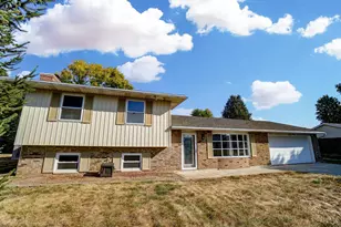 5628 Bordeaux Way, Fairfield, OH 45014 - Photo 3