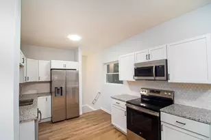 6025 Mayflower Ave, Golf Manor, OH 45237 - Photo 7