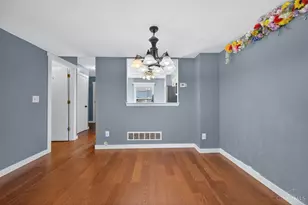 1079 Kensington Ln, Union Township, OH 45245 - Photo 13