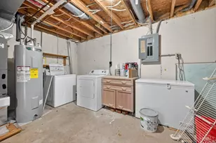 1079 Kensington Ln, Union Township, OH 45245 - Photo 31