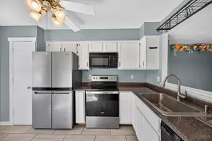 1079 Kensington Ln, Union Township, OH 45245 - Photo 5