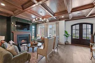 2934 Three Oaks Ln, Cincinnati, OH 45209 - Photo 3