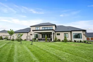 15 Old Orchard Ln, Indian Hill, OH 45242 - Photo 63