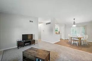 222 Deershadow Rd, Maineville, OH 45039 - Photo 9