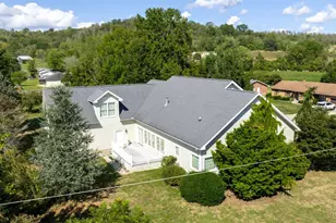 859 Valley Vista Dr, Manchester, OH 45144 - Photo 5