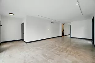 3555 Eden Ave, Cincinnati, OH 45229 - Photo 7