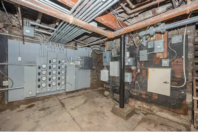 12 W Court Street, Cincinnati, OH 45202 - Photo 33