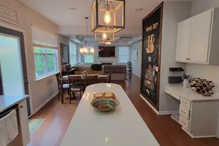 685 Lake View Dr, Union Township, OH 45150 - Photo 15