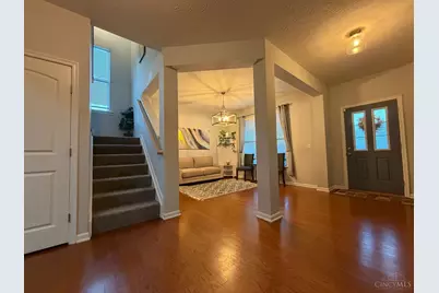 685 Lake View Drive, Union Township, OH 45150 - Photo 9