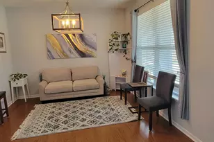 685 Lake View Dr, Union Township, OH 45150 - Photo 7