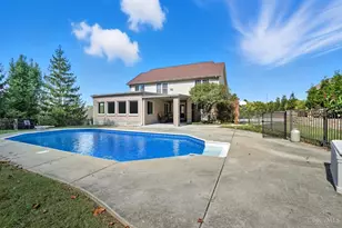 6831 Wesselman Rd, Green Township, OH 45002 - Photo 3