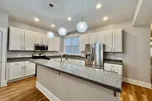 709 E McMillan St, Cincinnati, OH 45206 - Photo 5