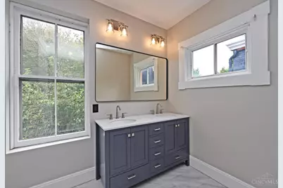 1739 Chase Avenue, Cincinnati, OH 45223 - Photo 33