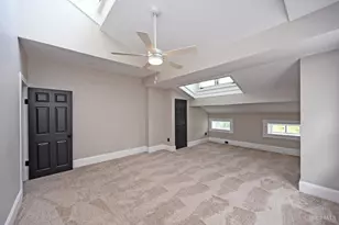 1739 Chase Ave, Cincinnati, OH 45223 - Photo 39