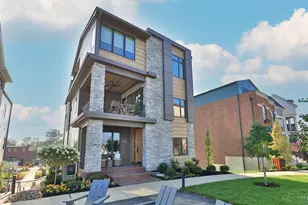 2930 Three Oaks Ln, Cincinnati, OH 45209 - Photo 1