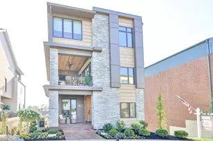 2930 Three Oaks Ln, Cincinnati, OH 45209 - Photo 1