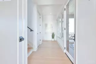 2930 Three Oaks Ln, Cincinnati, OH 45209 - Photo 3