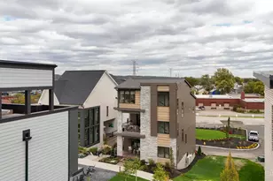 2930 Three Oaks Ln, Cincinnati, OH 45209 - Photo 37