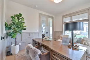 2930 Three Oaks Ln, Cincinnati, OH 45209 - Photo 5