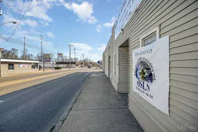 8201 Vine Street, Springfield Township, OH 45216 - Photo 3