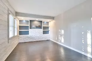 8459 Vorhees Ln, Sycamore Township, OH 45236 - Photo 3