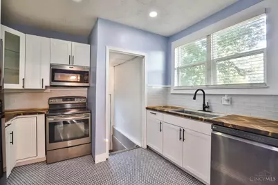 8459 Vorhees Lane, Sycamore Township, OH 45236 - Photo 9