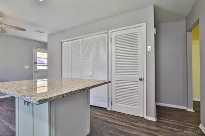 918 Glasgow Drive, Forest Park, OH 45240 - Photo 11