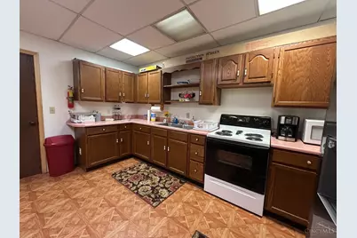 211 Belfast Pike #A, Hillsboro, OH 45133 - Photo 7