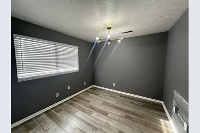 5598 Glenway Avenue, Cincinnati, OH 45238 - Photo 9