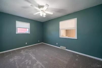 1678 Carolyn Drive, Miamisburg, OH 45342 - Photo 17