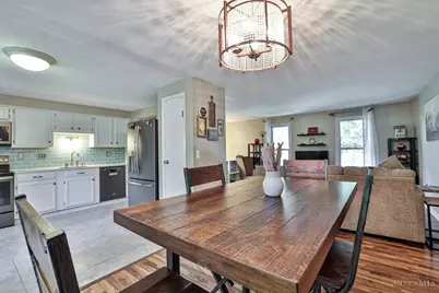 1786 Woodpine Lane, Anderson Township, OH 45255 - Photo 7