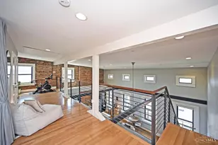 27 Mercer St, Cincinnati, OH 45202 - Photo 23