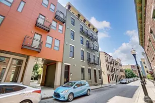 27 Mercer St, Cincinnati, OH 45202 - Photo 3