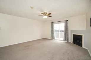 3352 Emerald Lakes Dr, Green Township, OH 45211 - Photo 11