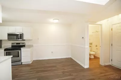 3352 Emerald Lakes Drive #1A, Green Township, OH 45211 - Photo 3