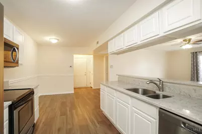 3352 Emerald Lakes Drive #1A, Green Township, OH 45211 - Photo 7