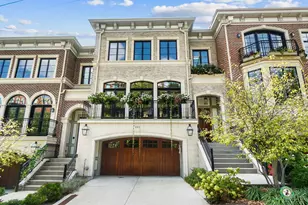 341 Oregon St, Cincinnati, OH 45202 - Photo 5