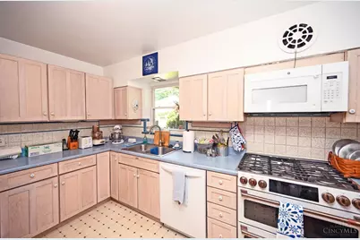 2974 Westbrook Drive, Cincinnati, OH 45238 - Photo 17